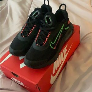 Nike AirMax 2090